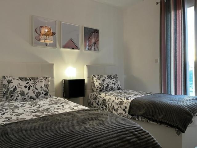 Sliema, Apt7, Stylish 2 Bedroom Apartment With Parking Dış mekan fotoğraf